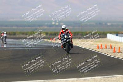 media/Sep-21-2025-TrackDaz (Sun) [[277c75b276]]/C Group/1040am (Turn 1)/